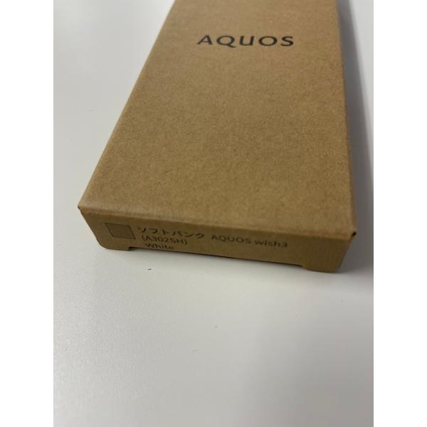 AQUOS wish3 ホワイト A302SH SIMフリー Softbank 白ロム スマートフォン  新品。未使用 4