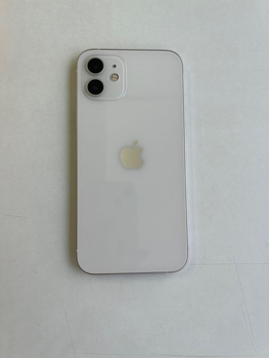 美品 iPhone 12 256GB ホワイト バッテリー81% MGJ13J/A - 8567