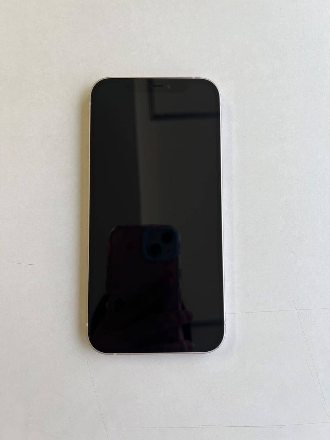 美品 iPhone 12 256GB ホワイト バッテリー81% MGJ13J/A - 8567 2