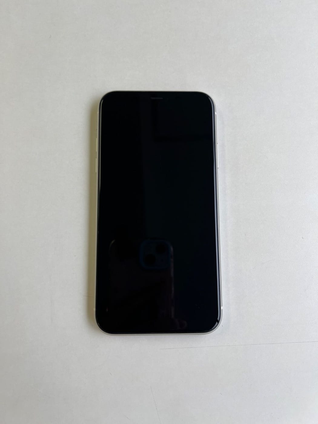 美品 iPhone 11 64GB ホワイト バッテリー85% MWLU2J/A - 3791 2