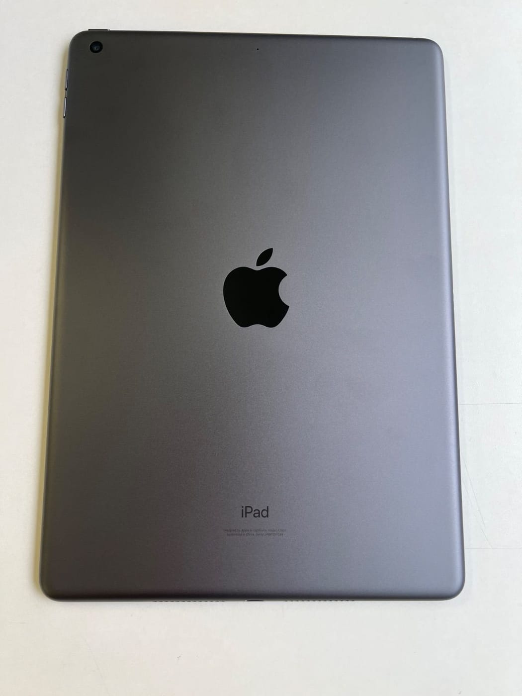 美品 iPad (第9世代) 64GB スペースグレイ MK2K3J/A - 7C46