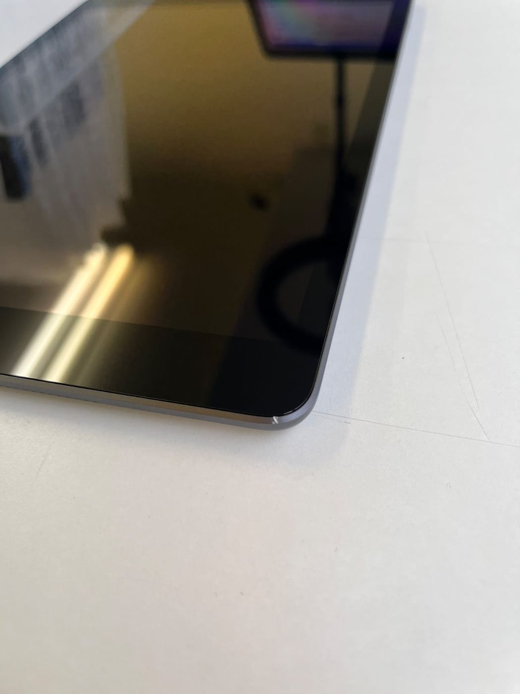 美品 iPad (第9世代) 64GB スペースグレイ MK2K3J/A - 7C46 3