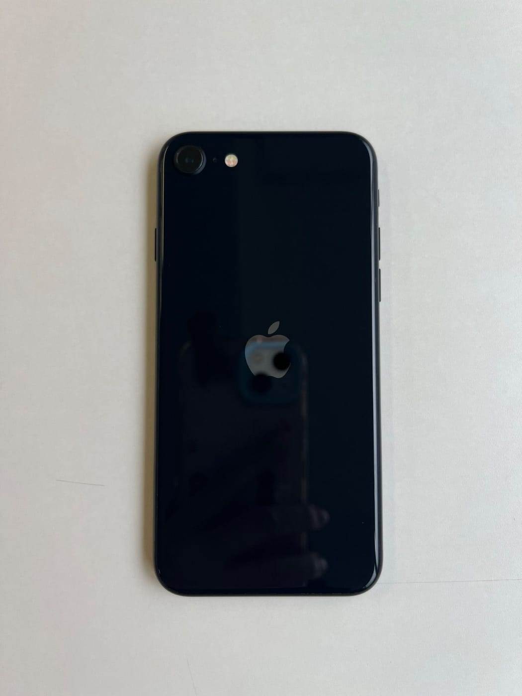 美品 iPhone SE (第3世代) 64GB ミッドナイト バッテリー80% MMYC3J/A - 8995