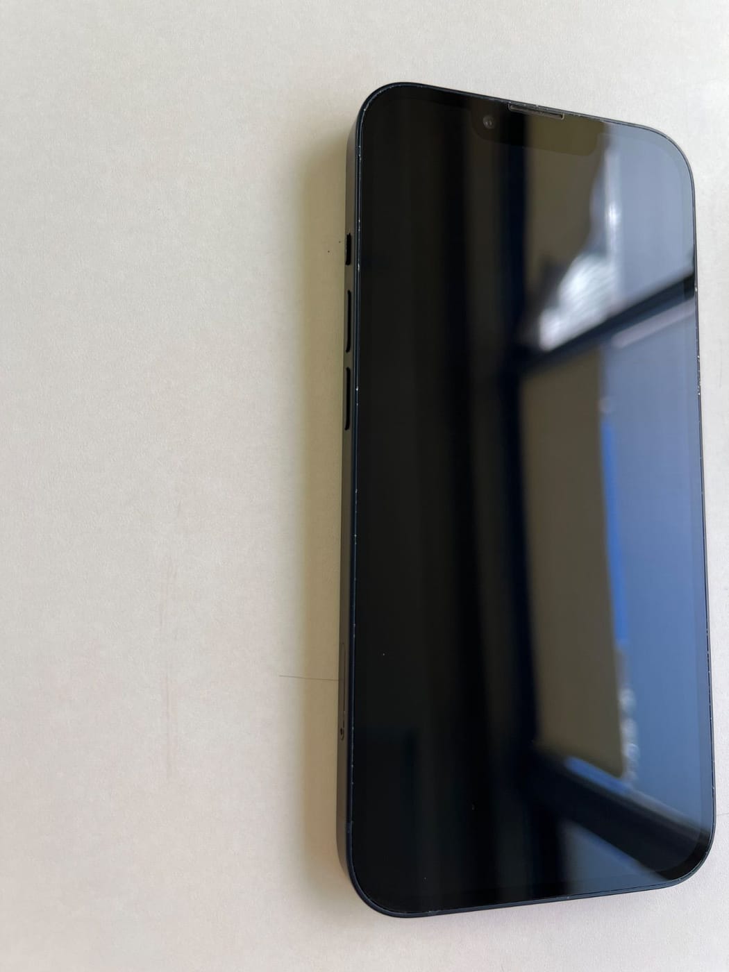 美品 iPhone 13 128GB ミッドナイト バッテリー83% MLNC3J/A - 6674 6