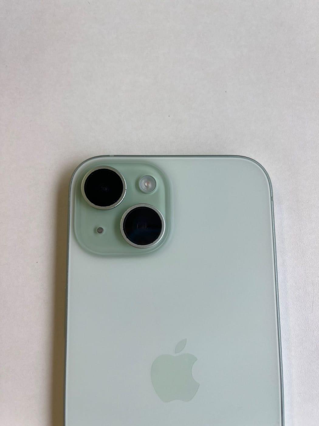 美品 iPhone 15 128GB グリーン バッテリー87% MTMM3J/A - 4398 2