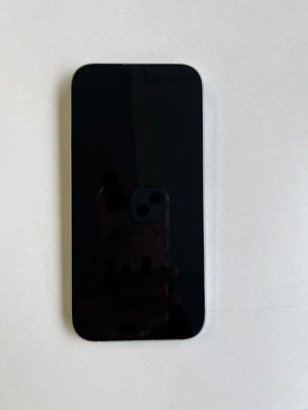 美品 iPhone 15 128GB グリーン バッテリー87% MTMM3J/A - 4398 3