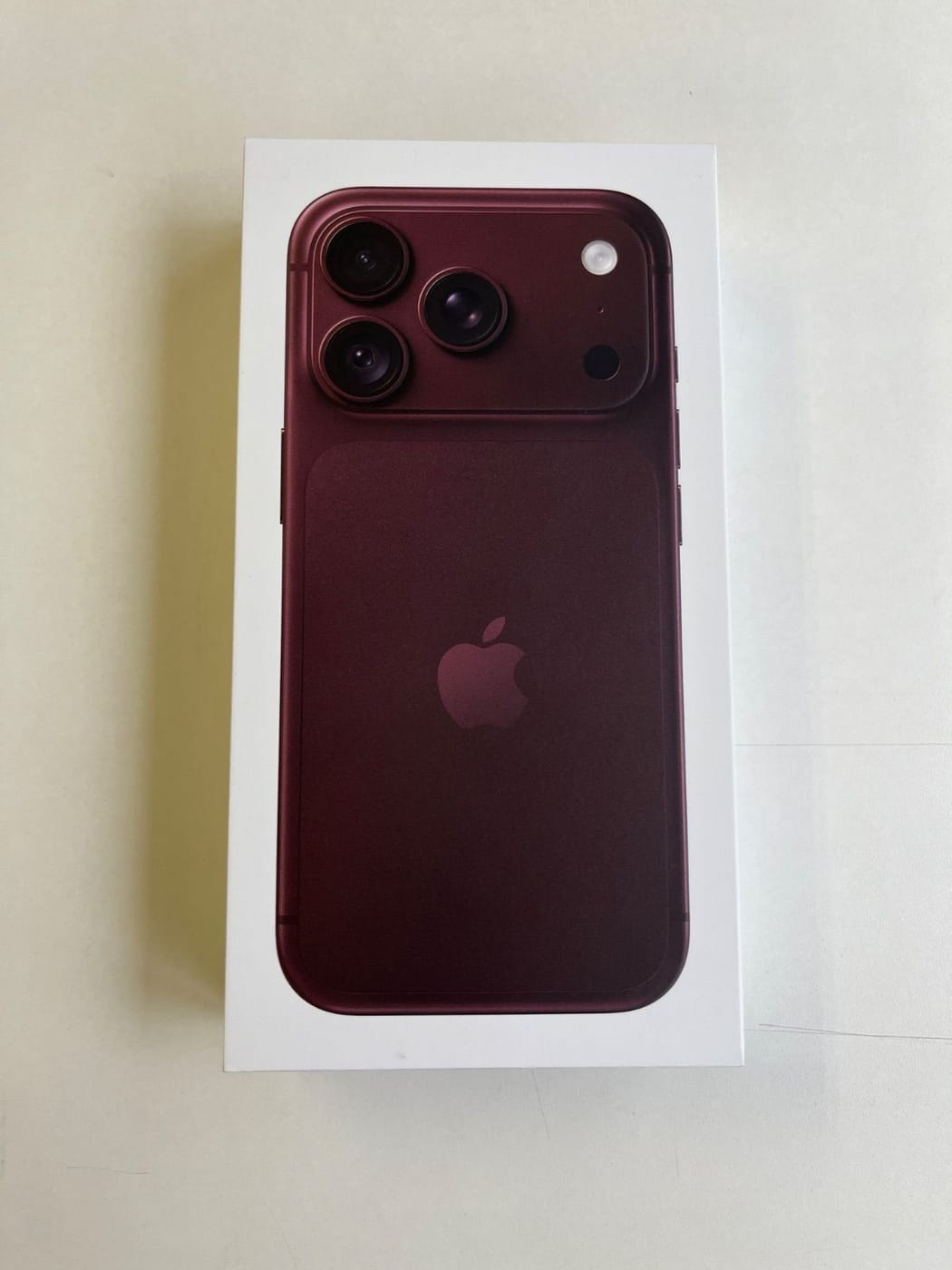 新品未開封 iPhone 18 Pro 256GB バーガンディ バッテリー100% MJR74J/A - 3045