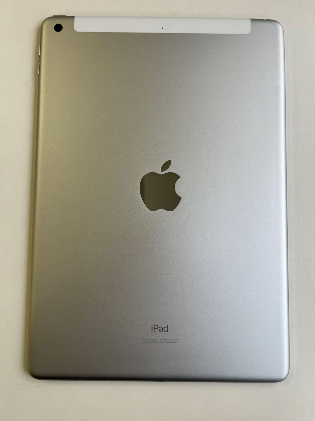 美品 iPad (第9世代) 64GB シルバー MK493J/A - 9871