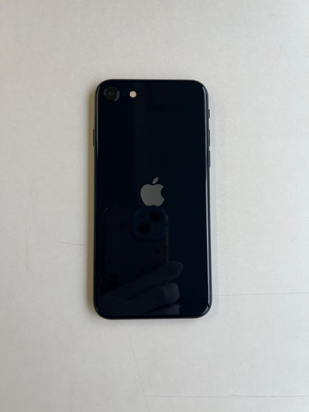 美品 iPhone SE (第3世代) 64GB ミッドナイト バッテリー81% MMYC3J/A - 1039