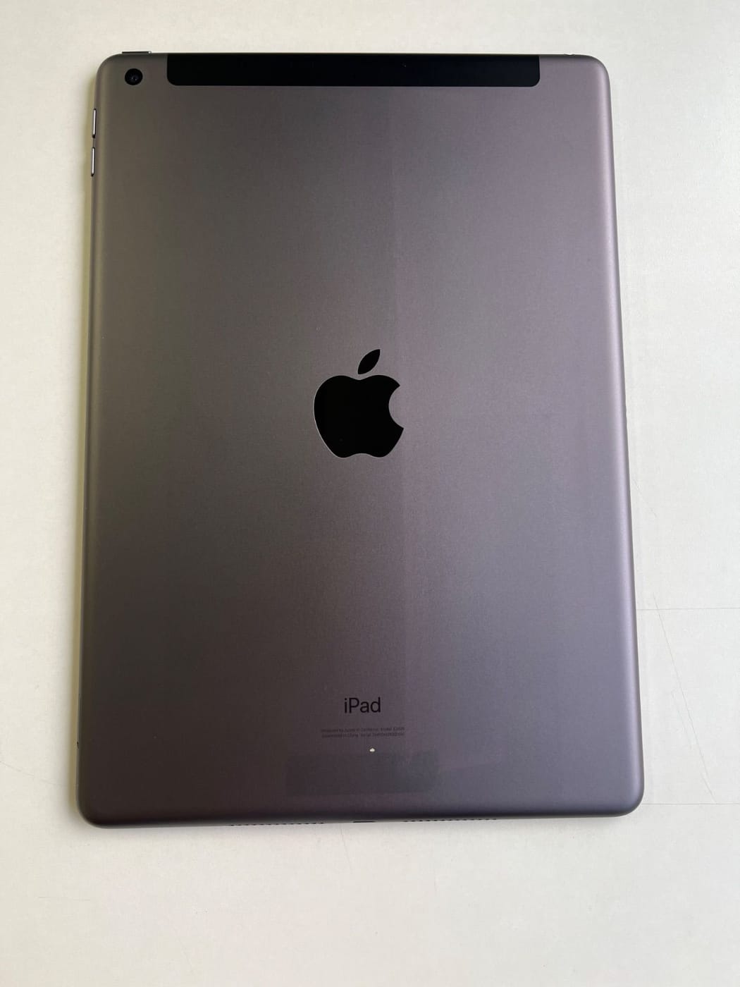 美品 iPad (第8世代) Wi-Fi+Cellular 32GB スペースグレイ MYMH2J/A - 1445