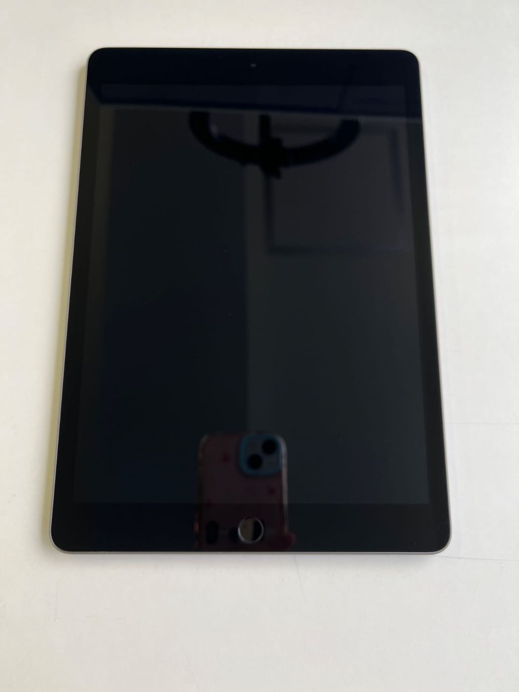 美品 iPad (第8世代) Wi-Fi+Cellular 32GB スペースグレイ MYMH2J/A - 1445 2