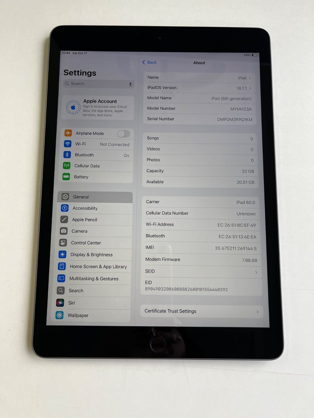 美品 iPad (第8世代) Wi-Fi+Cellular 32GB スペースグレイ MYMH2J/A - 1445 3