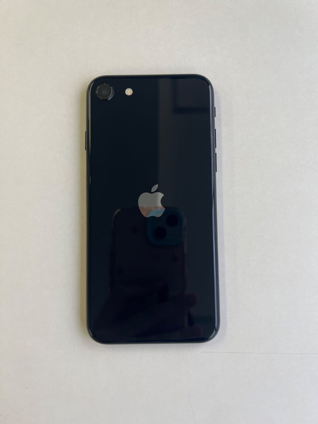 美品 iPhone SE (第3世代) 64GB ミッドナイト バッテリー88% MMYC3J/A - 0606