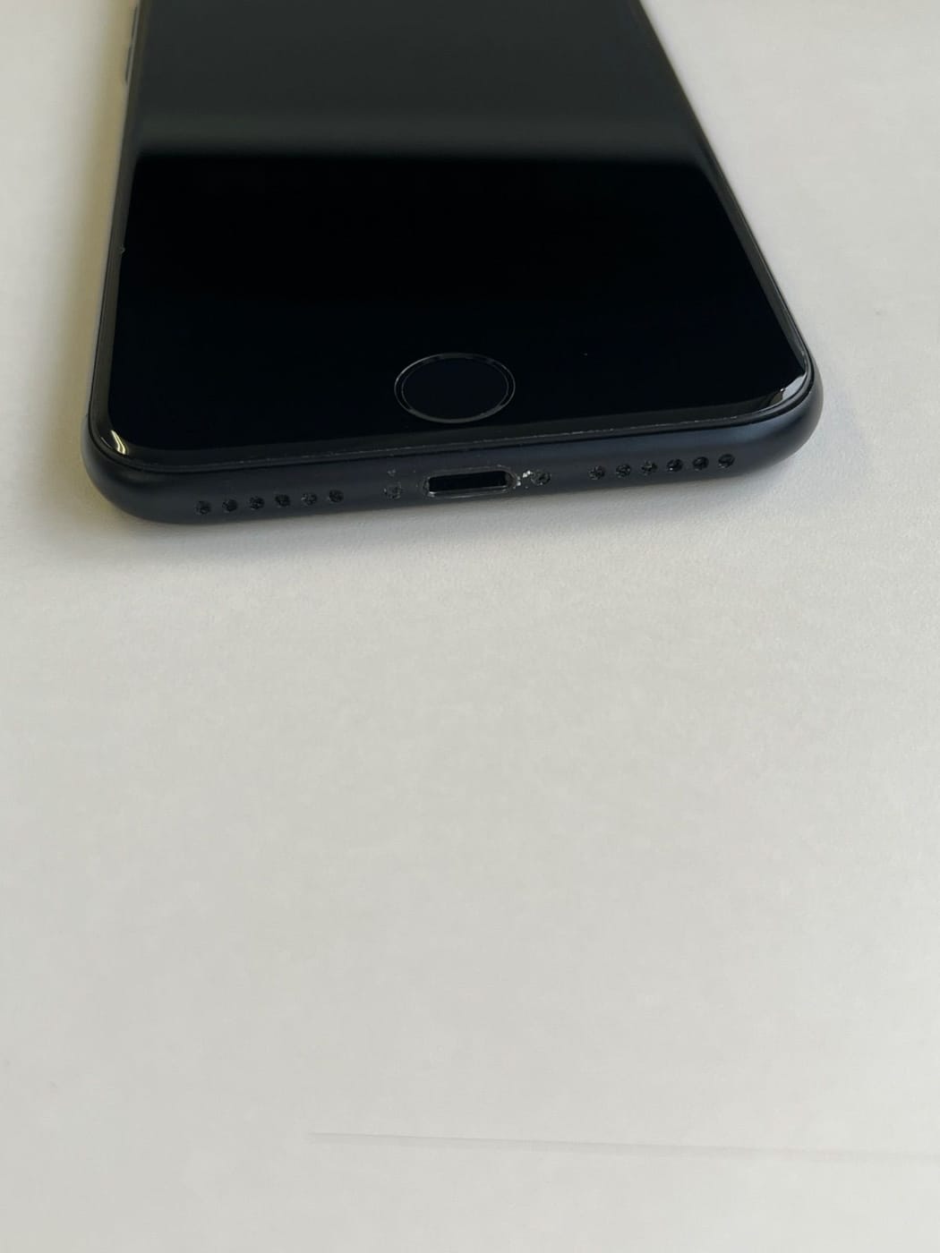 美品 iPhone SE (第3世代) 128GB ミッドナイト バッテリー81% MMYF3J/A - 6092 6