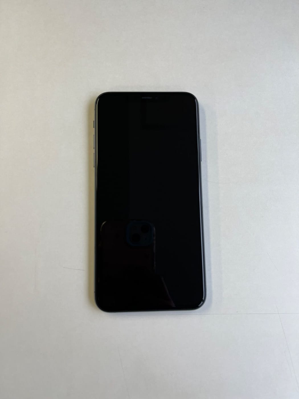 美品 iPhone 11 Pro Max 64GB ミッドナイトグリーン バッテリー97% 3F913J/A - 2131 2