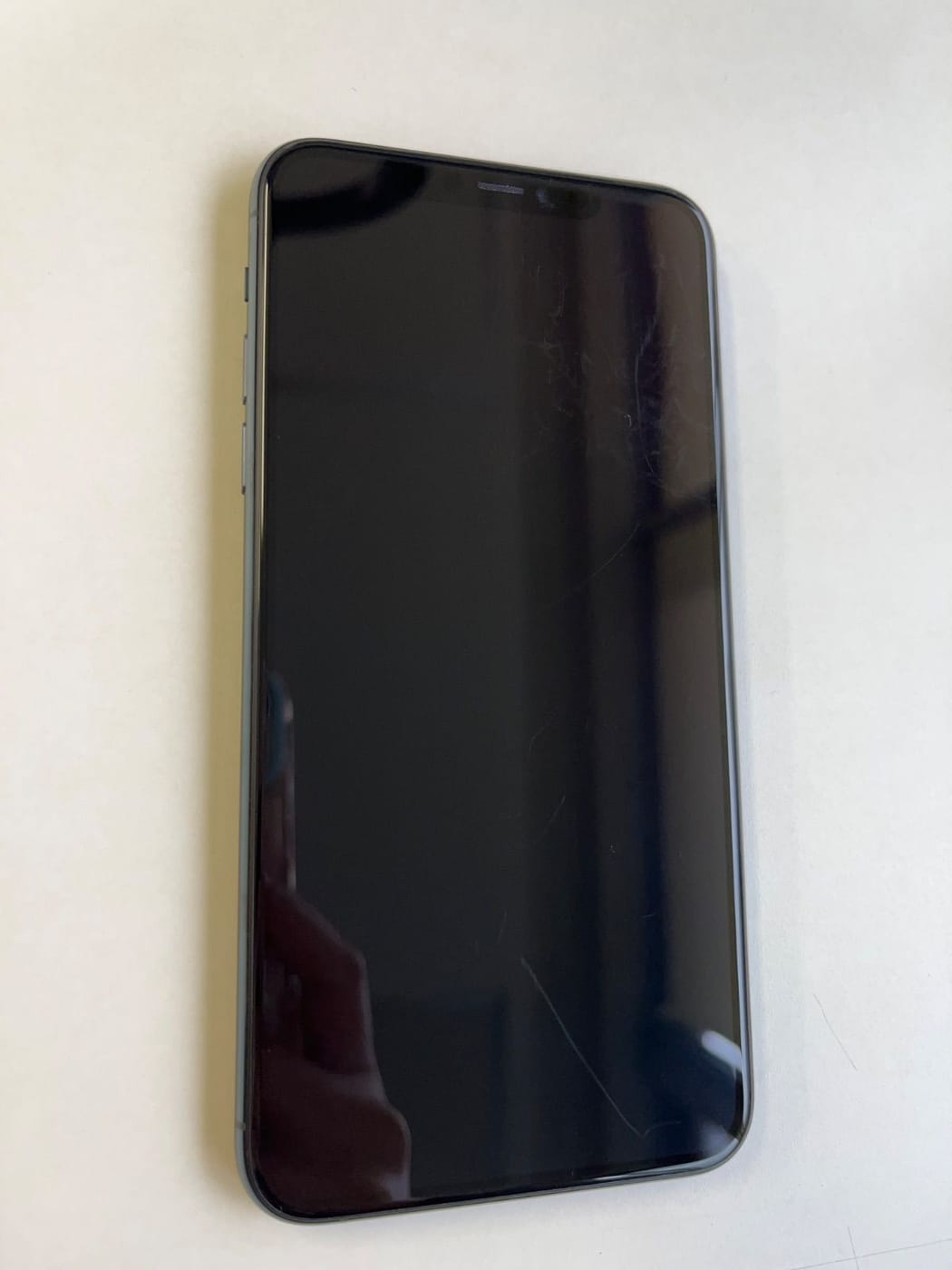 美品 iPhone 11 Pro Max 64GB ミッドナイトグリーン バッテリー97% 3F913J/A - 2131 7